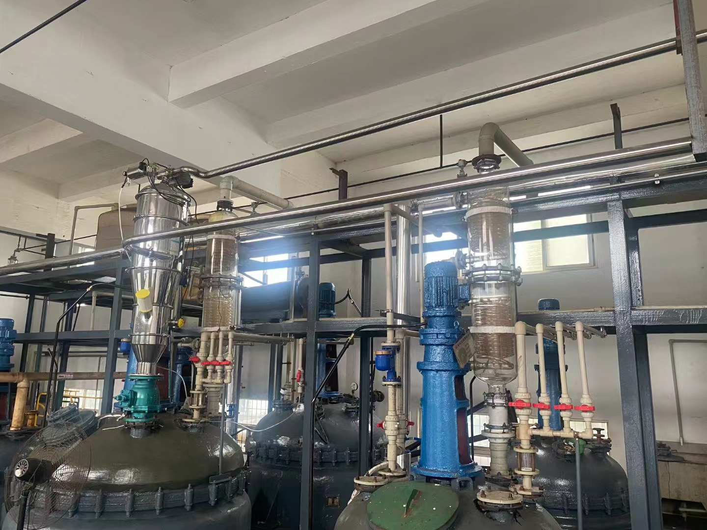 客戶現(xiàn)場-上料機32.jpg